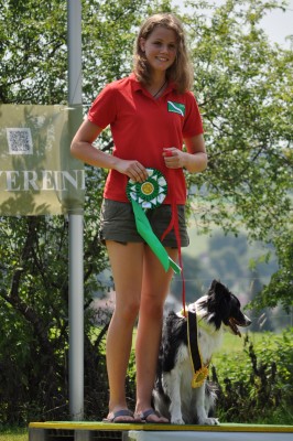 DVG Bundesjugendmeisterin Obedience 2015: Judith Hinrichs mit Smarty