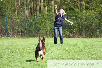 Melanie und Brag beim Abrufen mit Steh